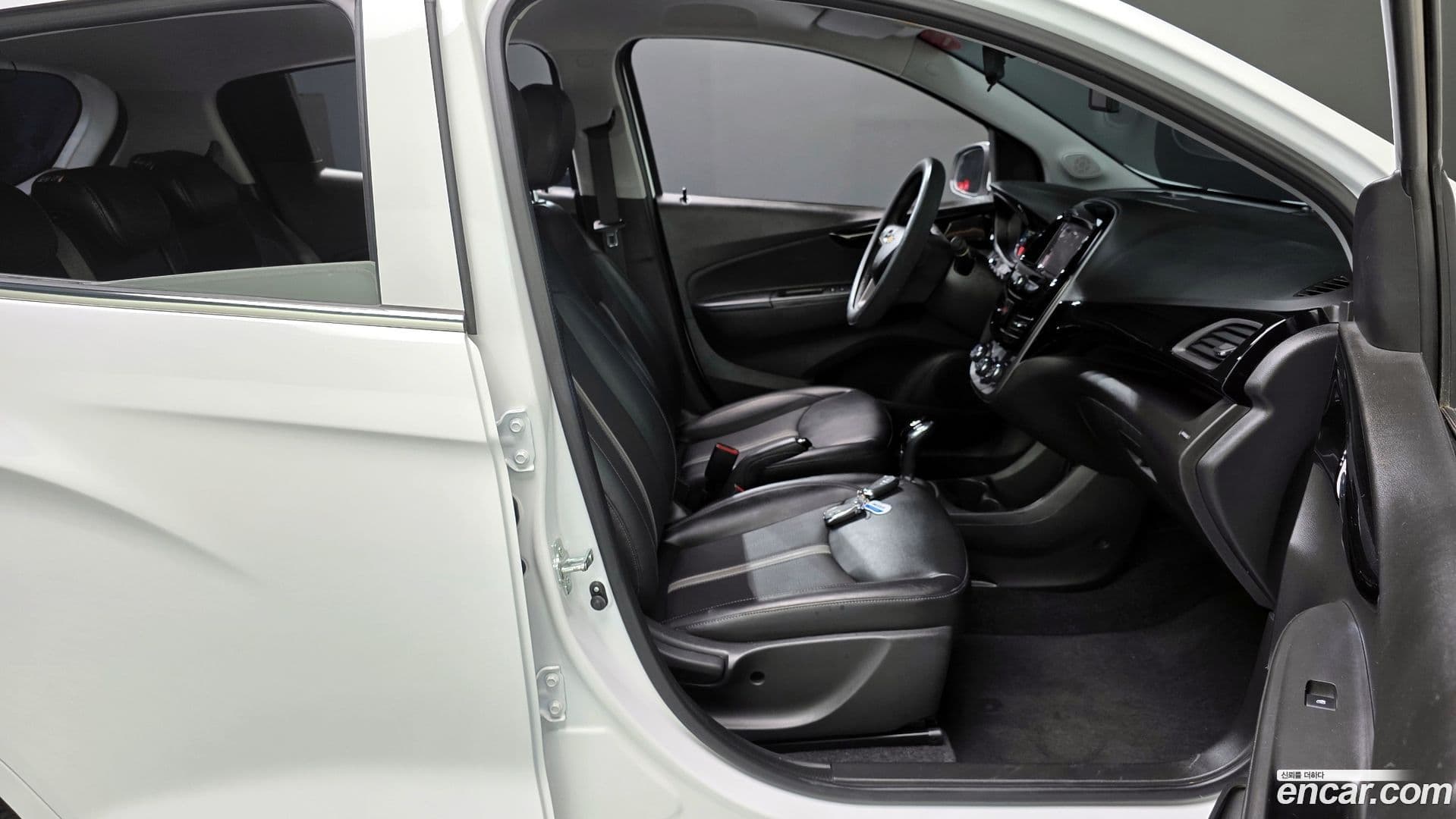 Main__Slider__Photo:Spark Chevrolet 2022.11-25
