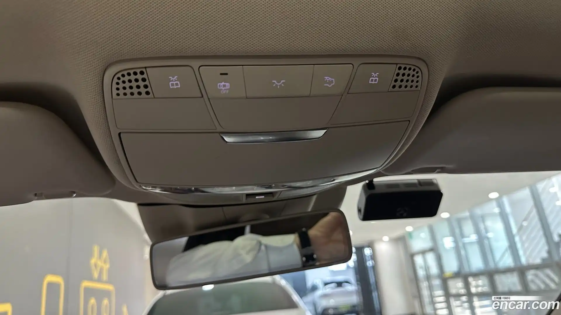 E-Class Mercedes-Benz 2017.4-OPTION-017
