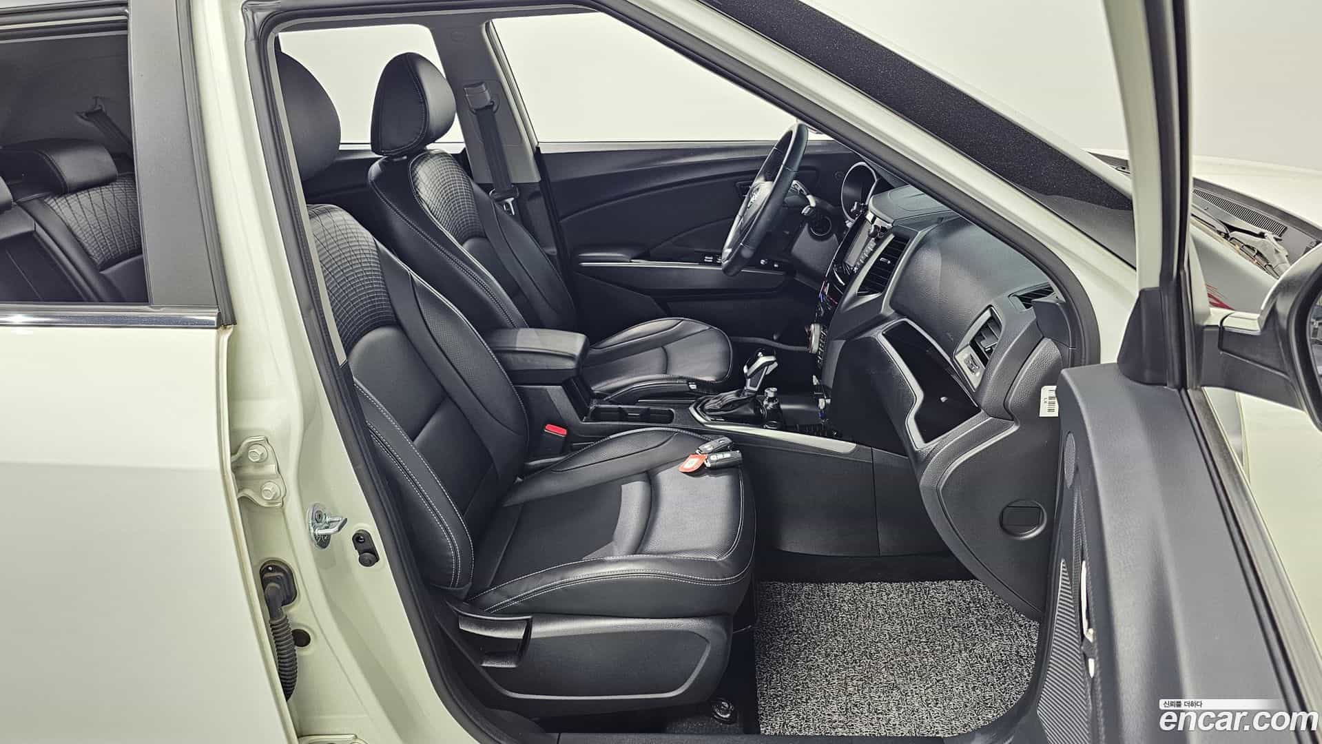 TIBOLI KG Mobility 2019.1-INNER-036