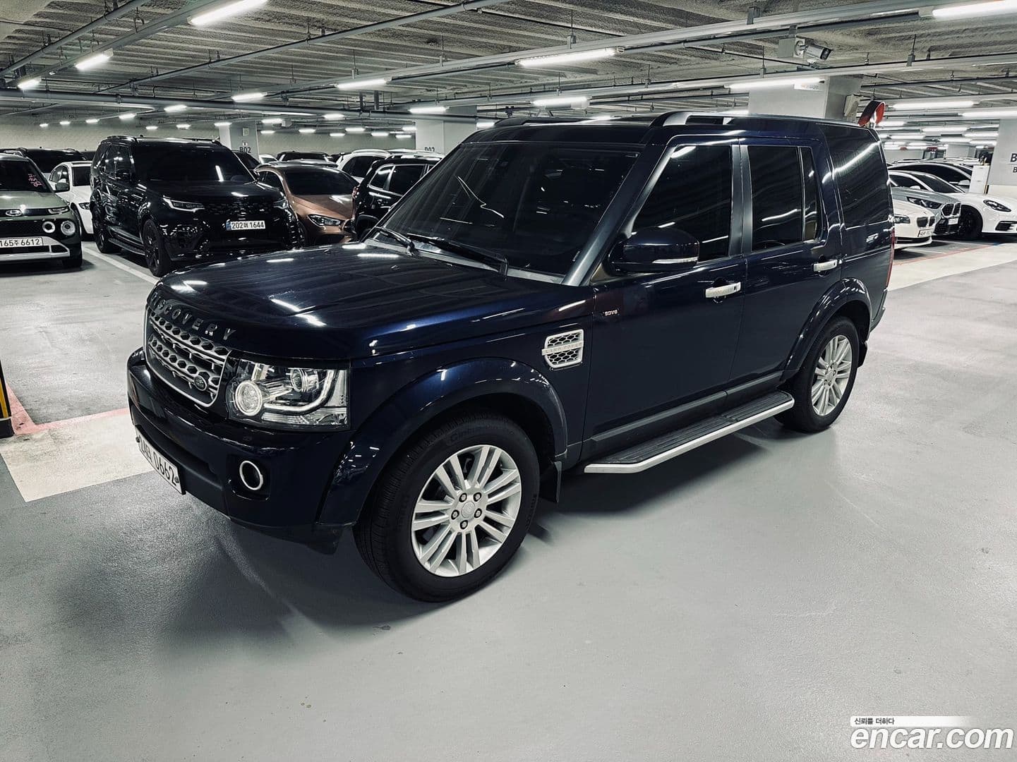 Main__Slider__Photo:Discovery Land Rover 2016.2-0