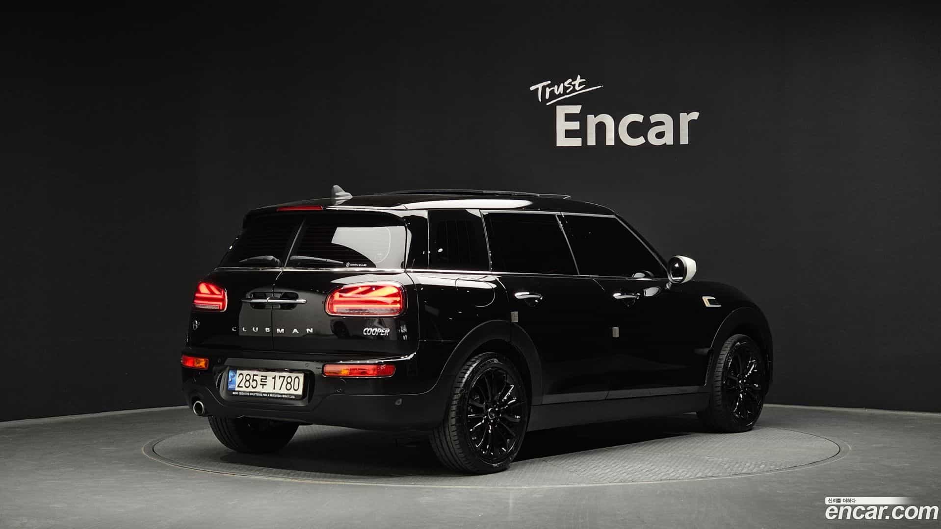 Clubman Mini 2021.5-OUTER-002