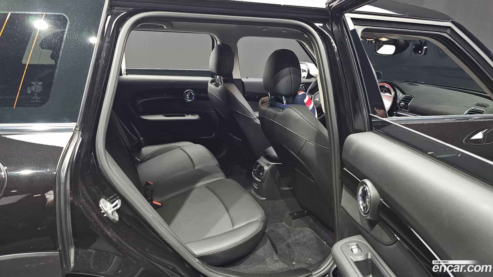 Clubman Mini 2021.5-INNER-036
