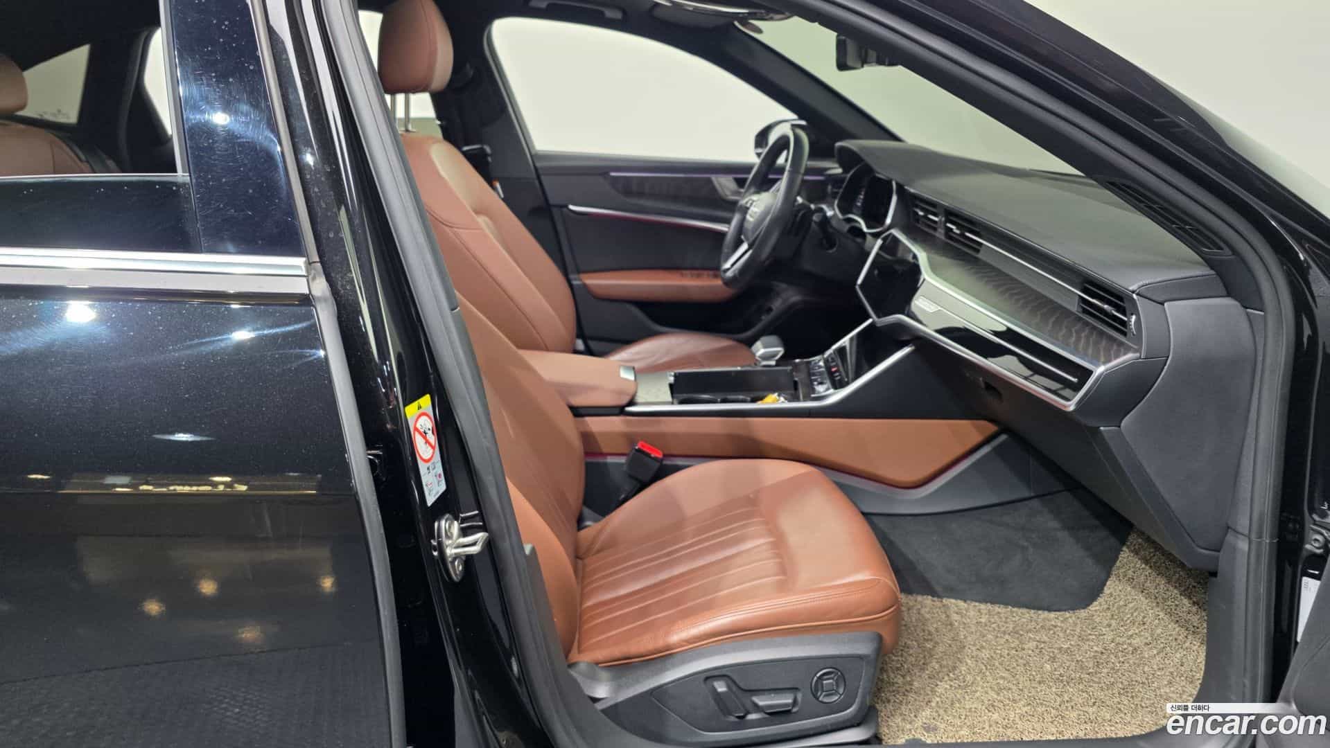 A6 Audi 2021.11-OPTION-015