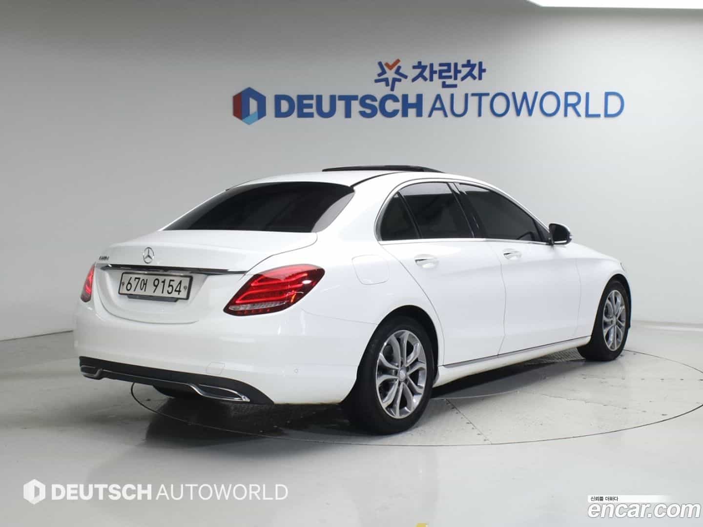 C-Class Mercedes-Benz 2015.9-OUTER-002