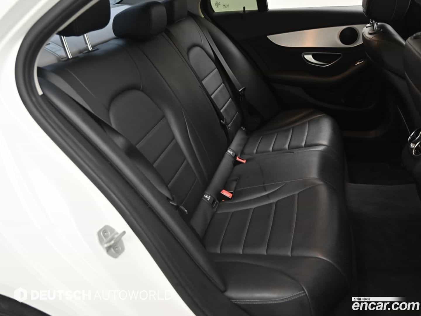 C-Class Mercedes-Benz 2015.9-OPTION-016