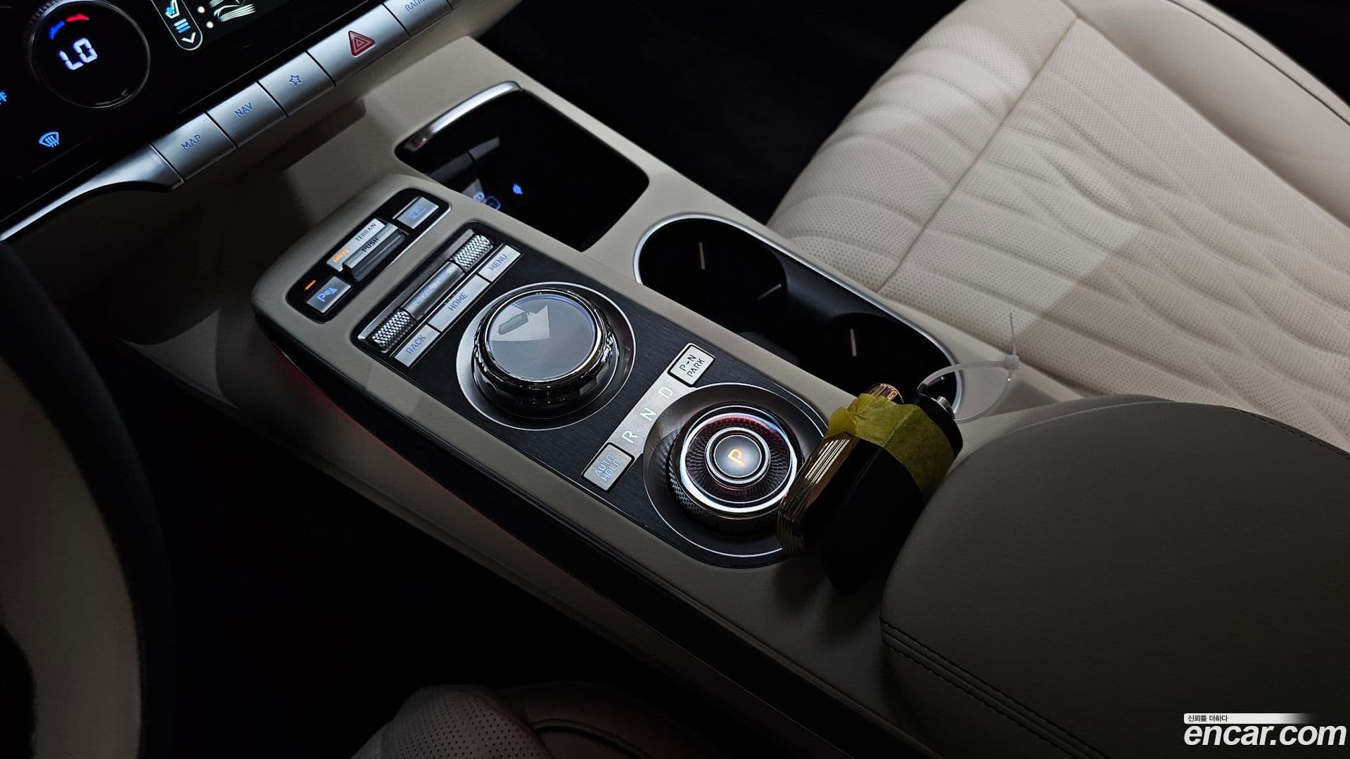 Main__Slider__Photo:GV70 Genesis 2023.5-8