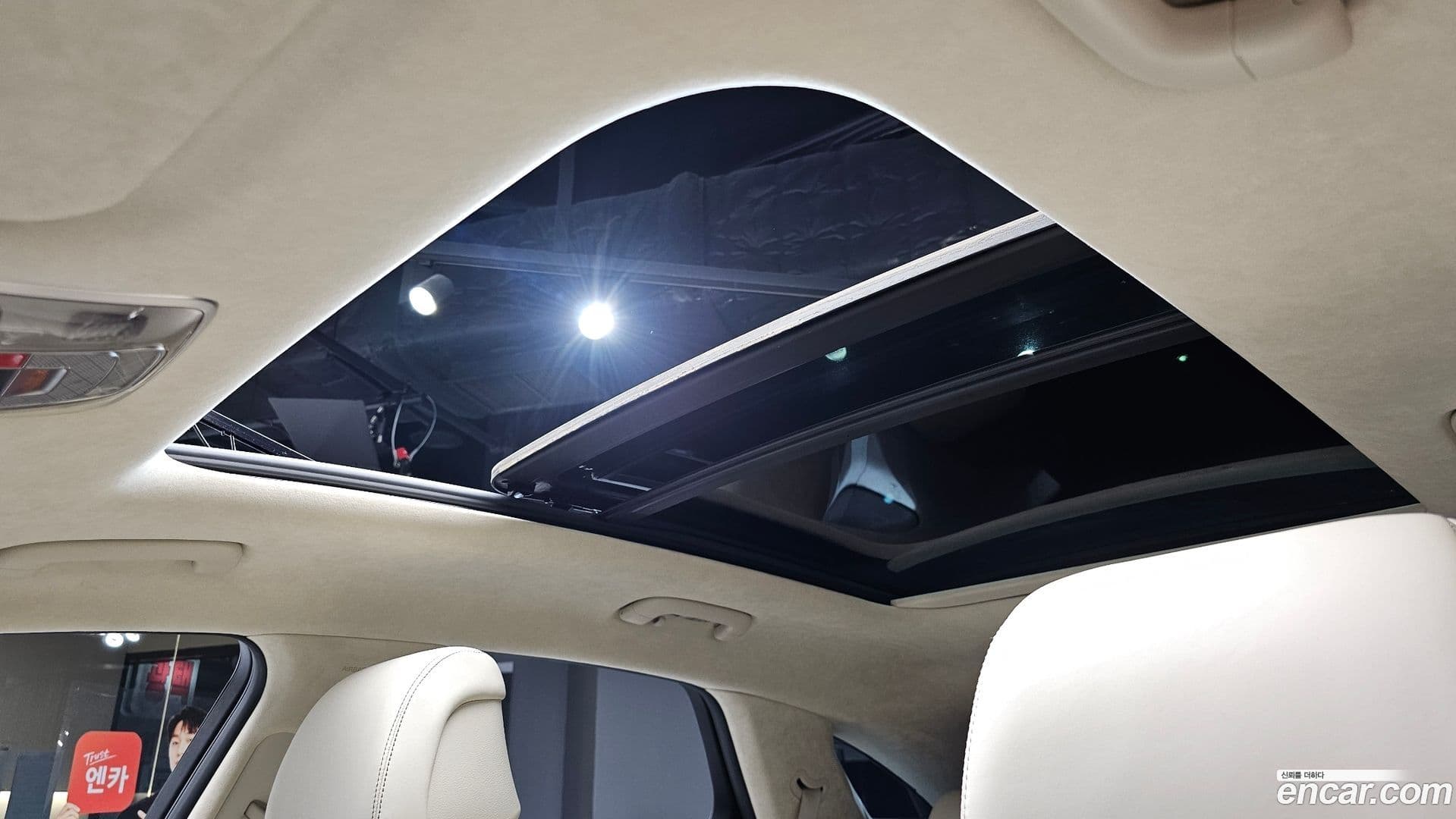 Main__Slider__Photo:GV70 Genesis 2023.5-40