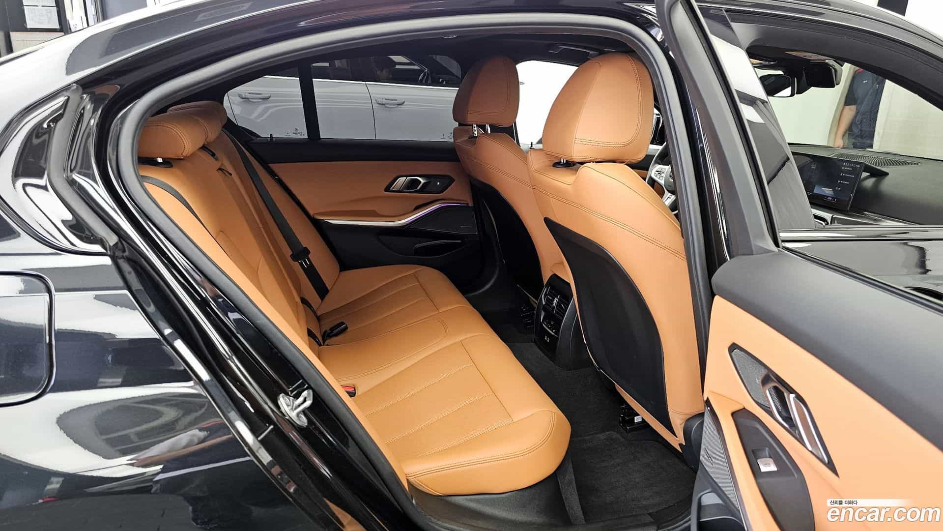 3-Series BMW 2023.11-OPTION-016