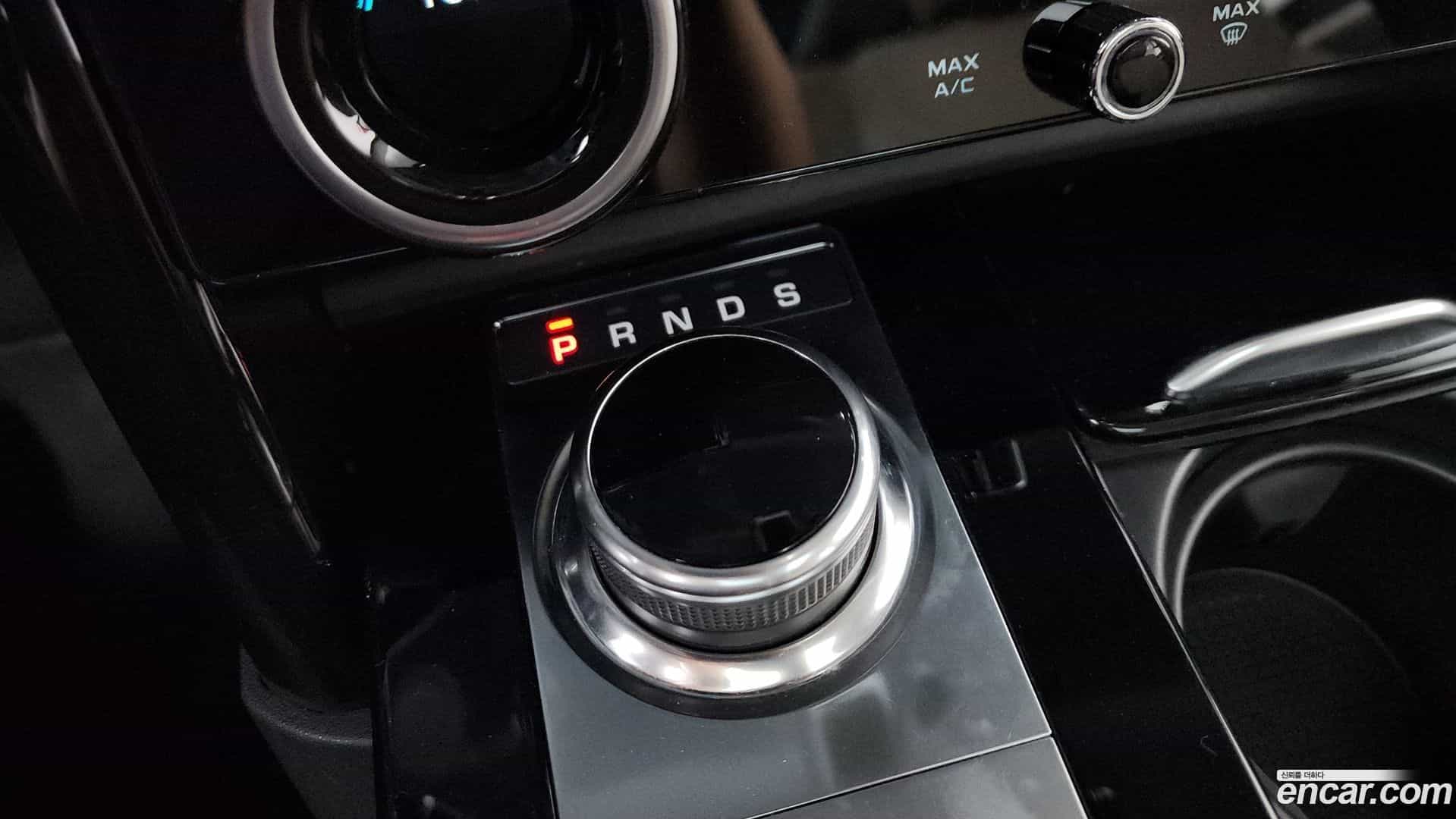 Discovery Land Rover 2017.11-INNER-009
