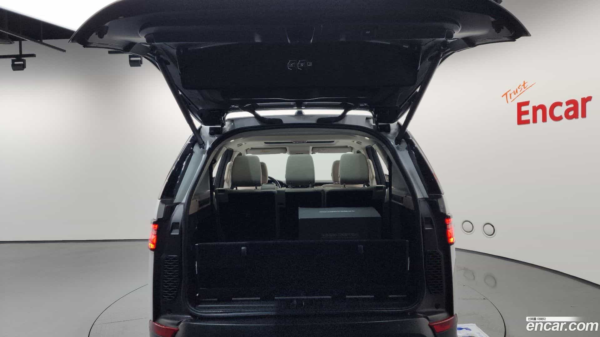 Discovery Land Rover 2017.11-OPTION-024