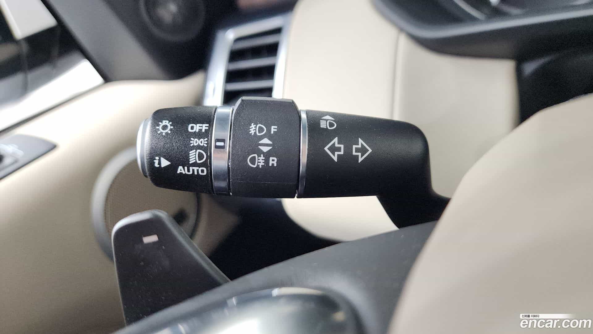 Discovery Land Rover 2017.11-OPTION-049