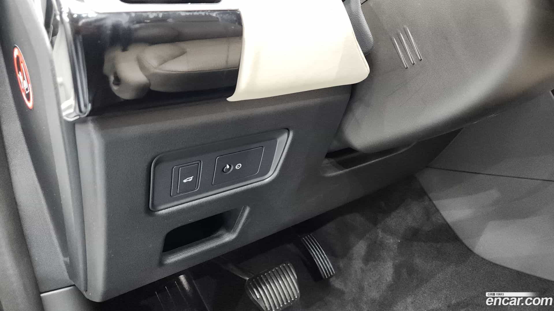 Discovery Land Rover 2017.11-OPTION-051