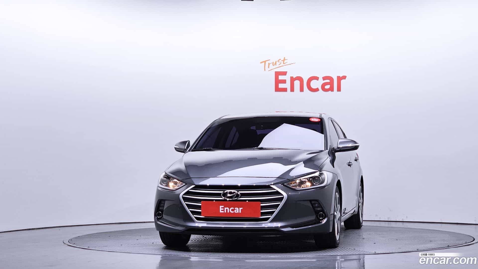 AVANTE Hyundai 2017.5-OUTER-003