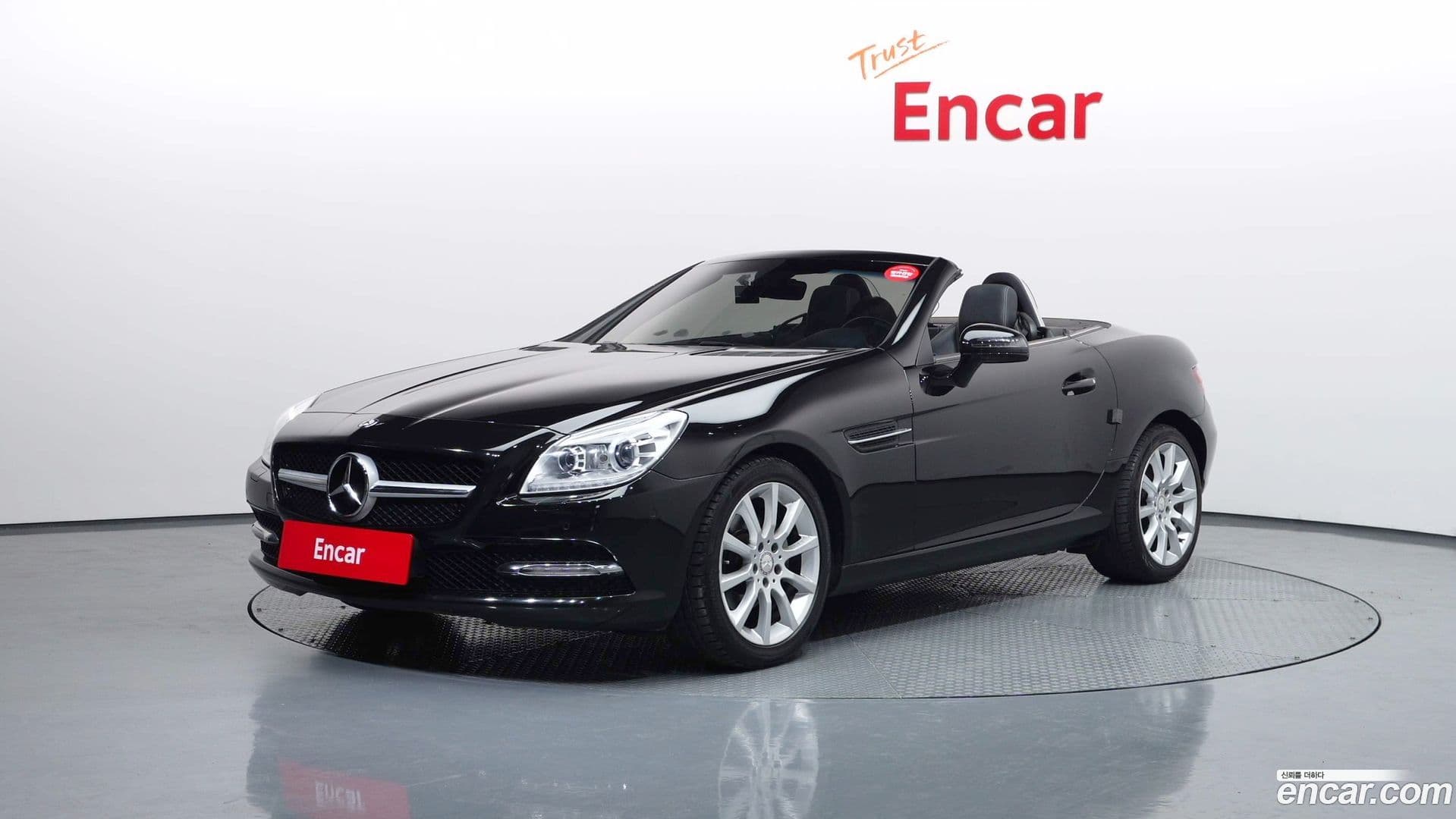 Main__Slider__Photo:SLK-Class Mercedes-Benz 2012.6-0