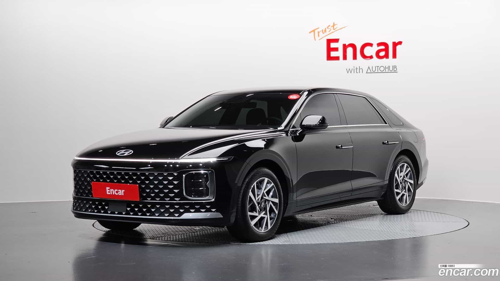 Grandeur Hyundai 2024.11-OUTER-001