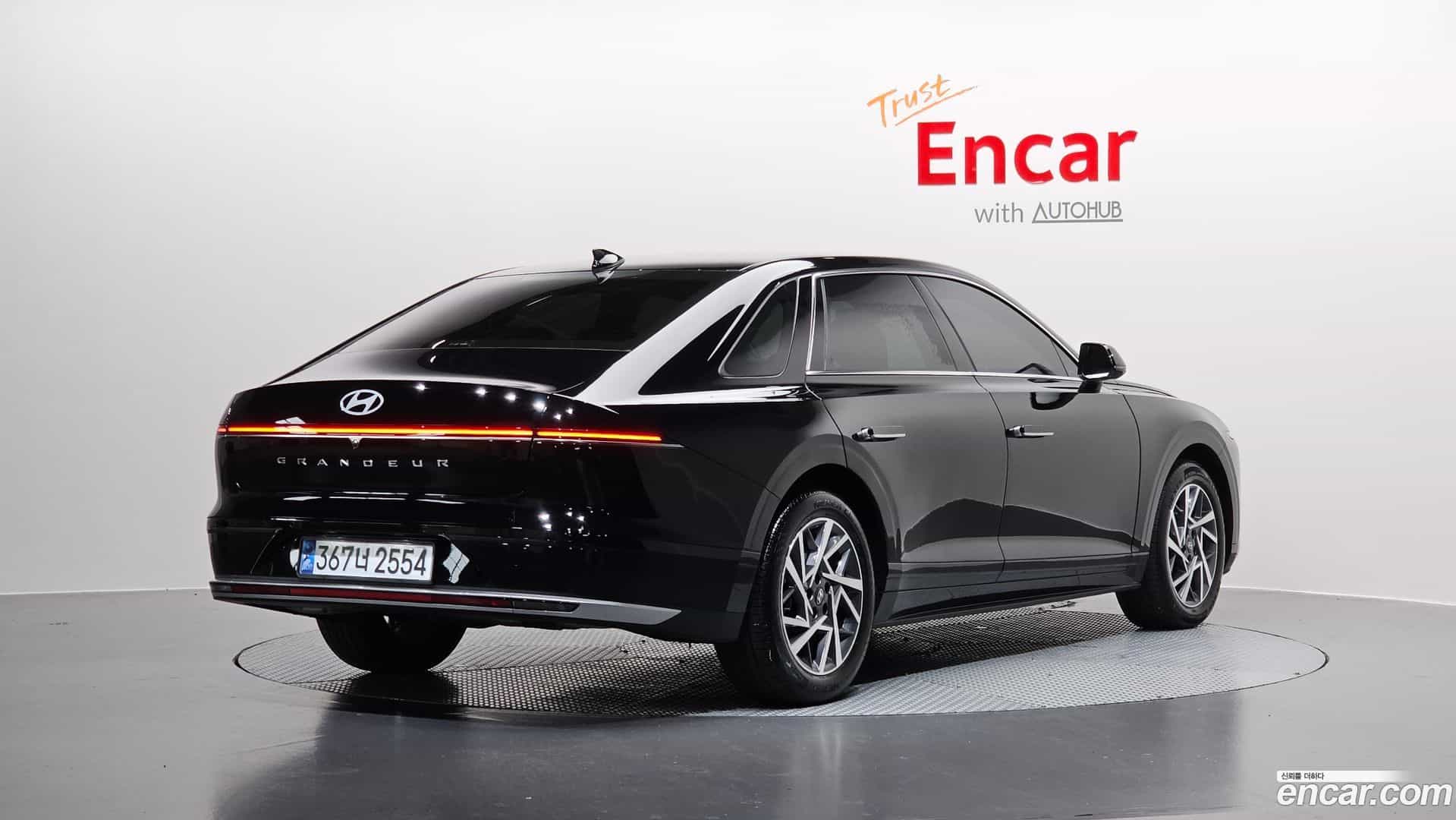 Grandeur Hyundai 2024.11-OUTER-002