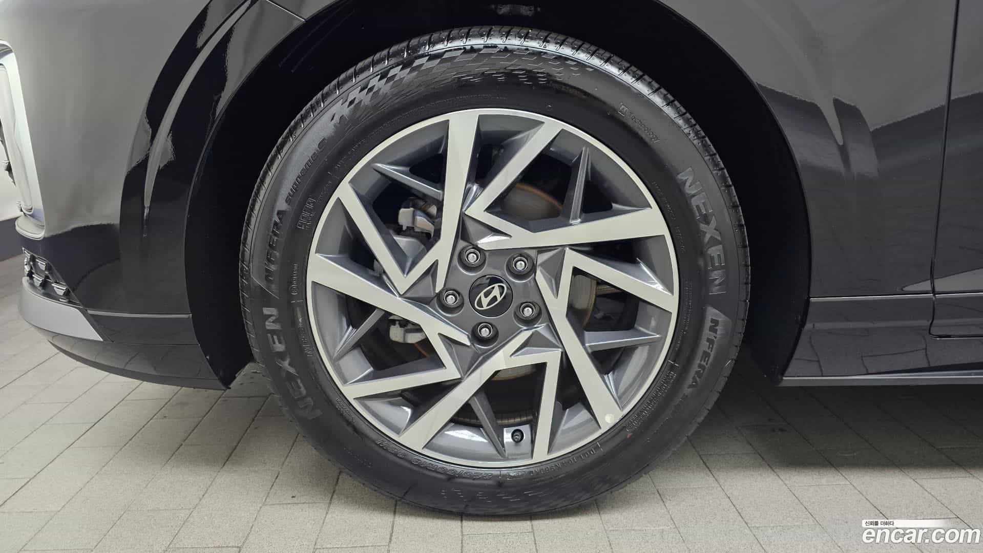 Grandeur Hyundai 2024.11-OUTER-005