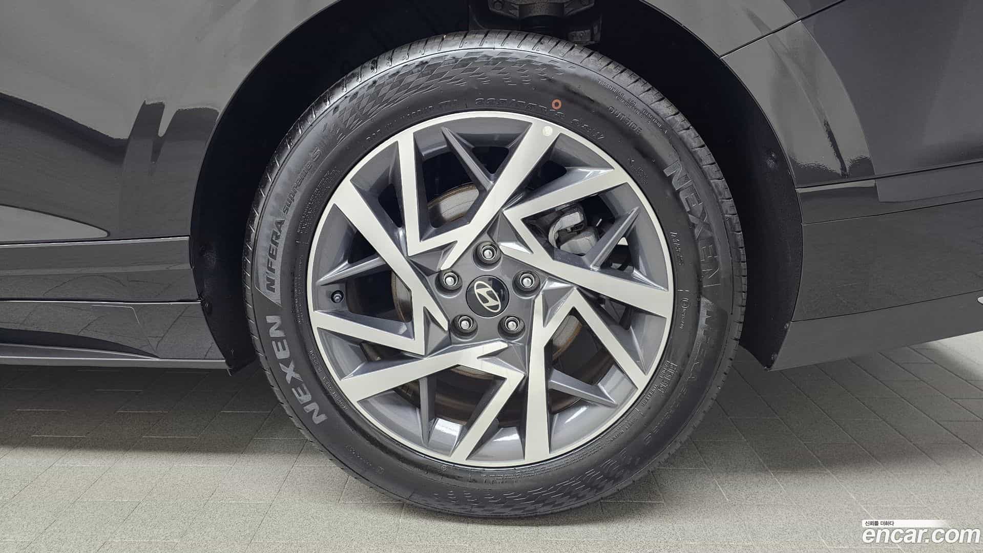 Grandeur Hyundai 2024.11-OUTER-031