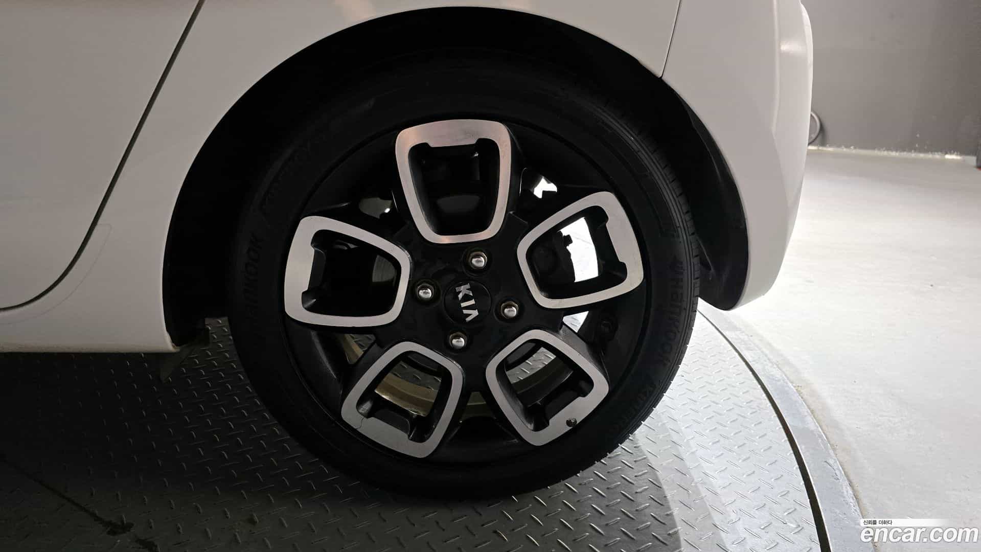 RAY Kia 2021.2-OUTER-031