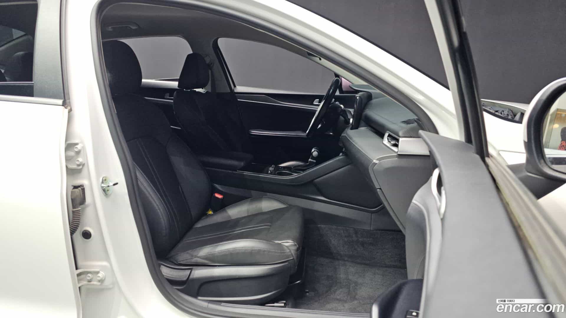 K5 Kia 2020.0-OPTION-015