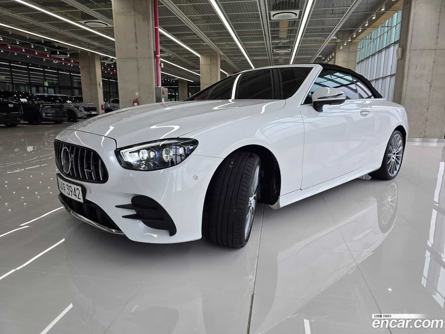 E-Class Mercedes-Benz 2022.10-OUTER-002
