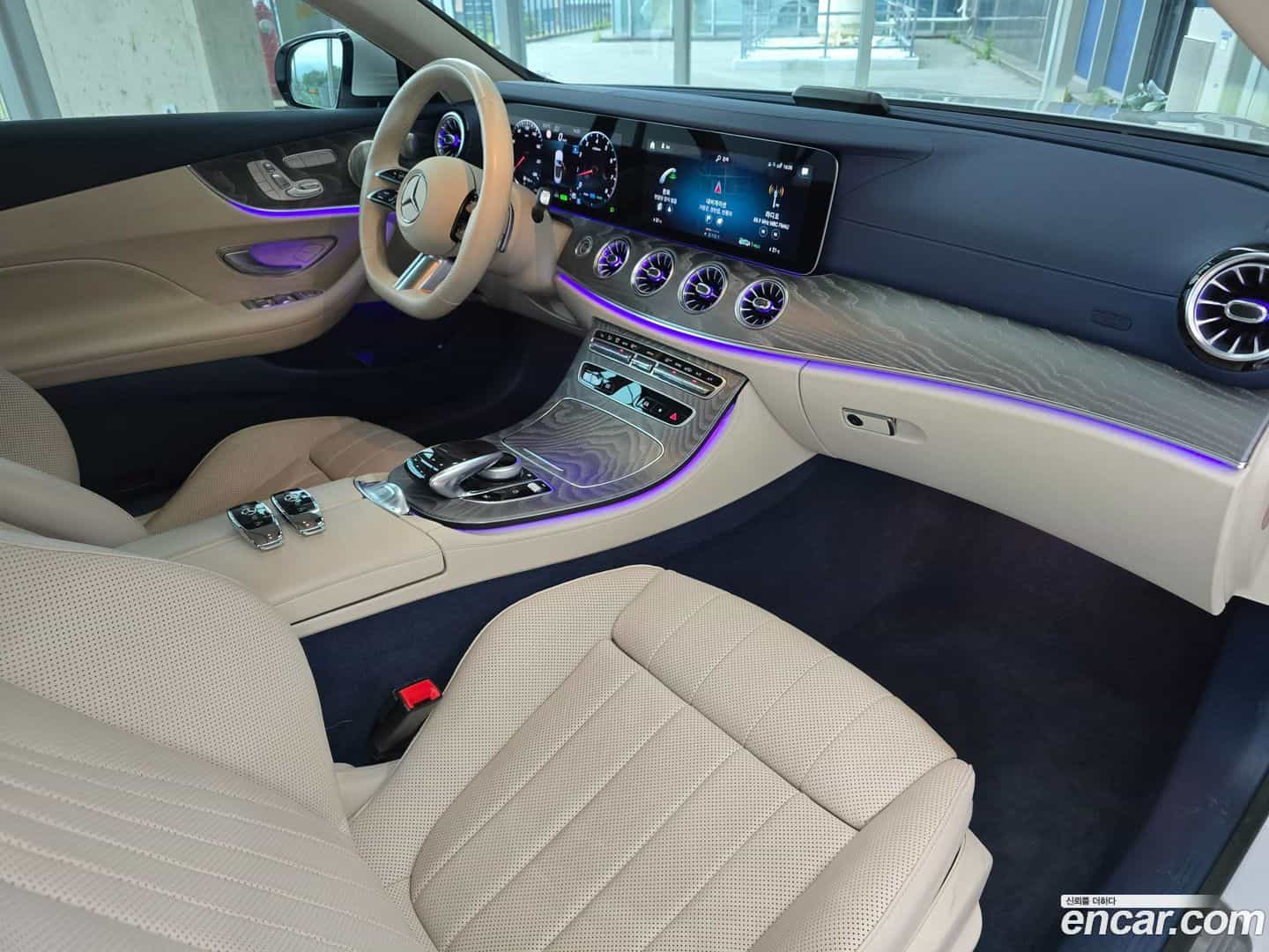 E-Class Mercedes-Benz 2022.10-INNER-007