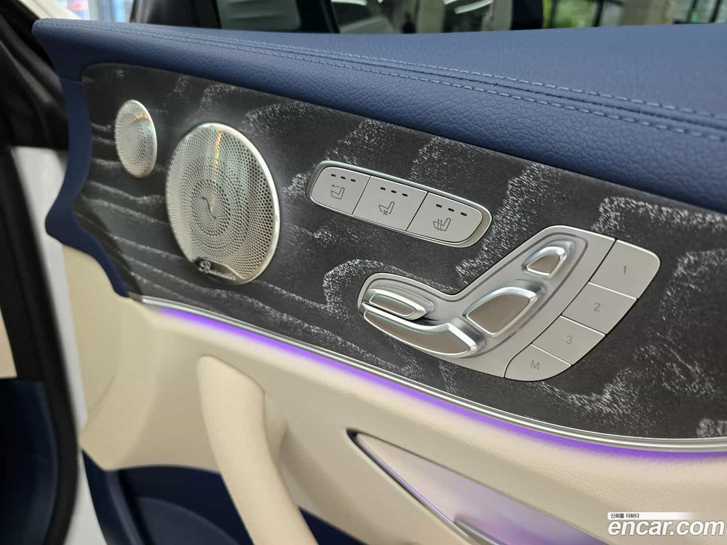 E-Class Mercedes-Benz 2022.10-INNER-008