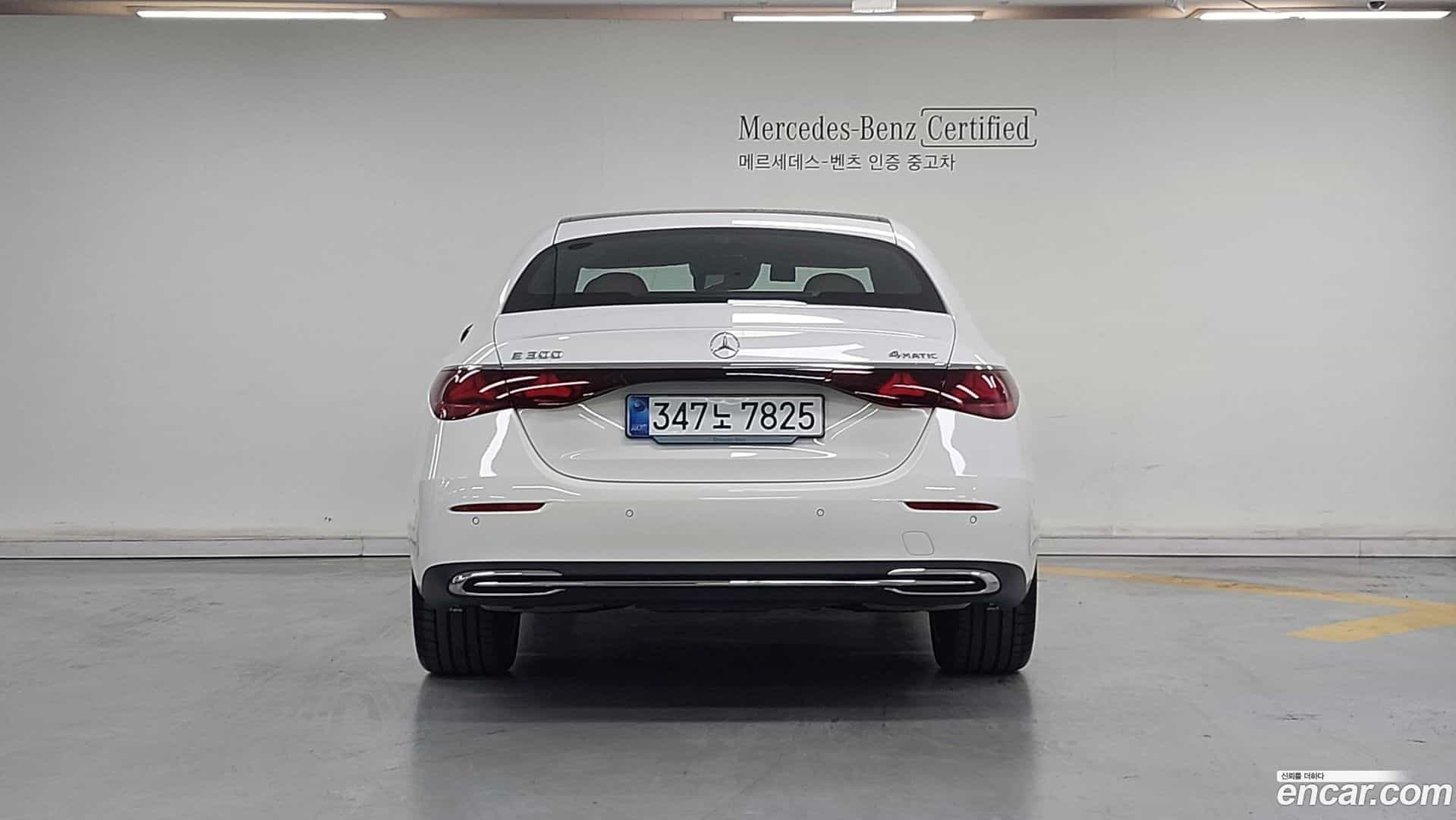E-Class Mercedes-Benz 2025.8-OUTER-004