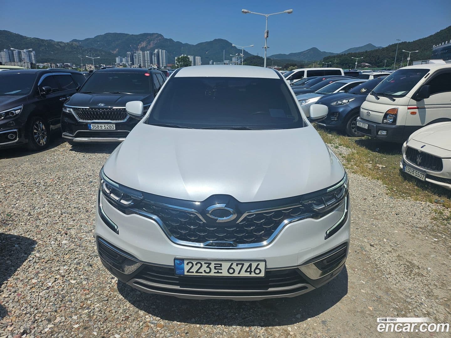 Main__Slider__Photo:QM6 Renault Korea 2021.3-0