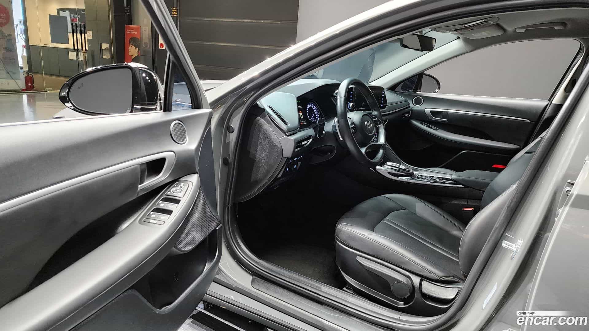 Sonata Hyundai 2022.4-INNER-010