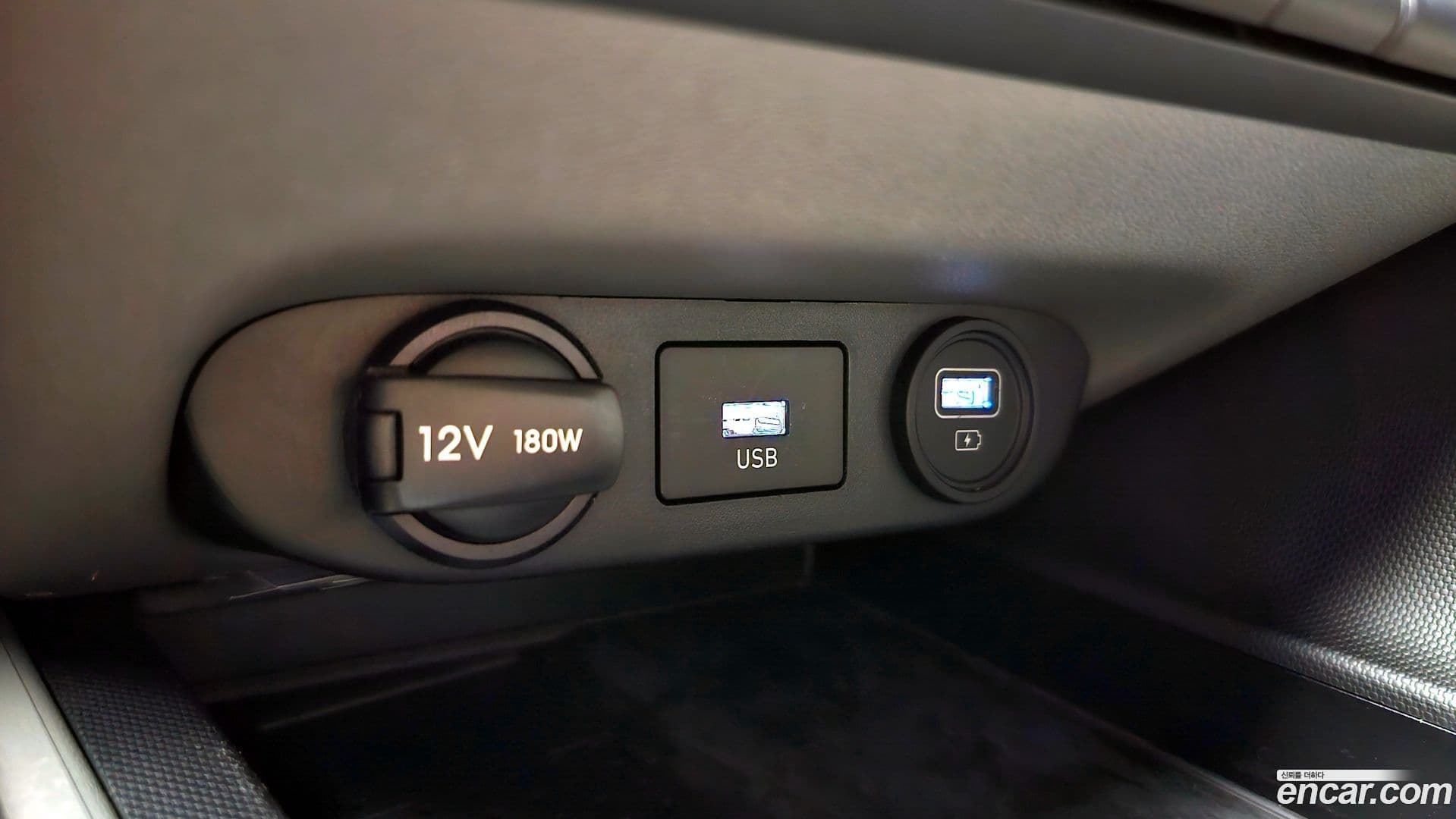 Main__Slider__Photo:AVANTE Hyundai 2022.11-17