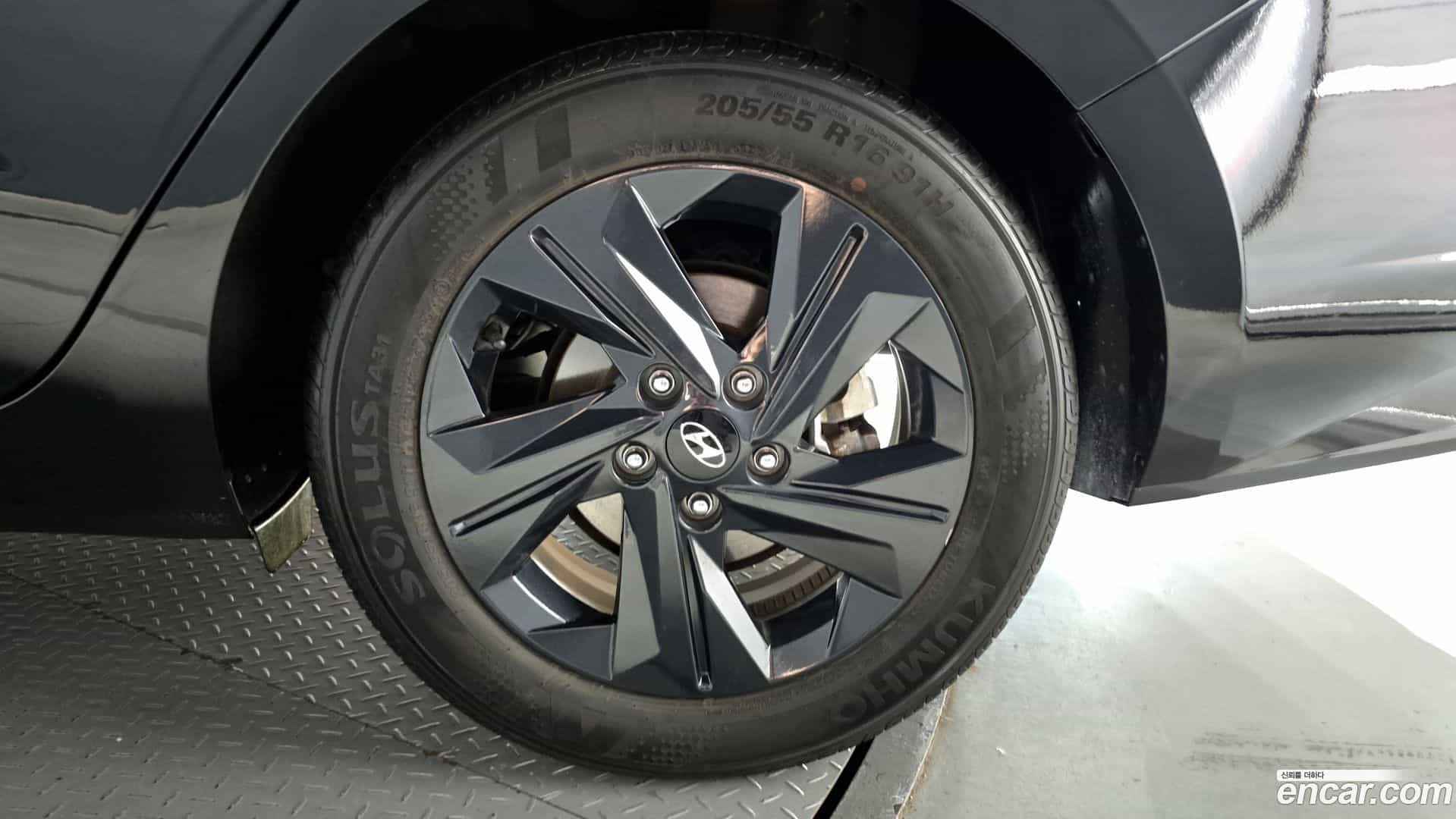 AVANTE Hyundai 2022.11-OUTER-031