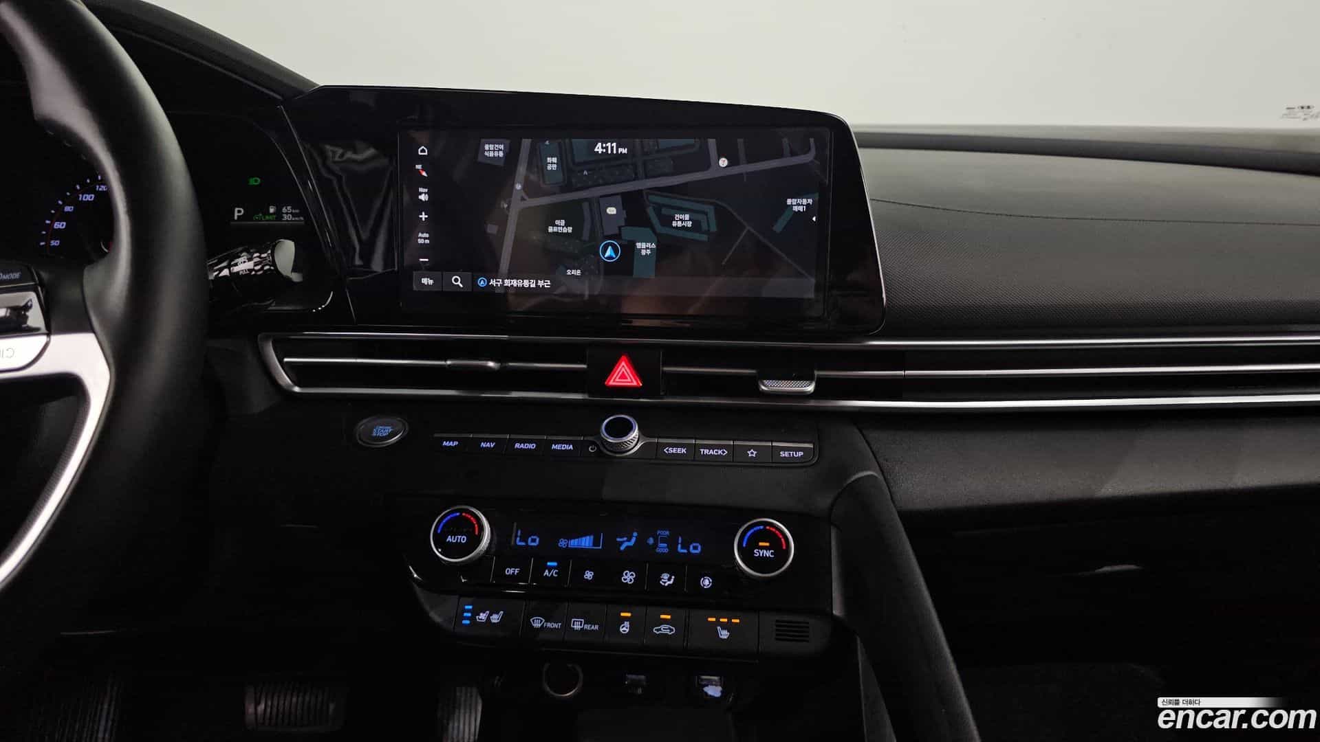 AVANTE Hyundai 2021.3-OPTION-017