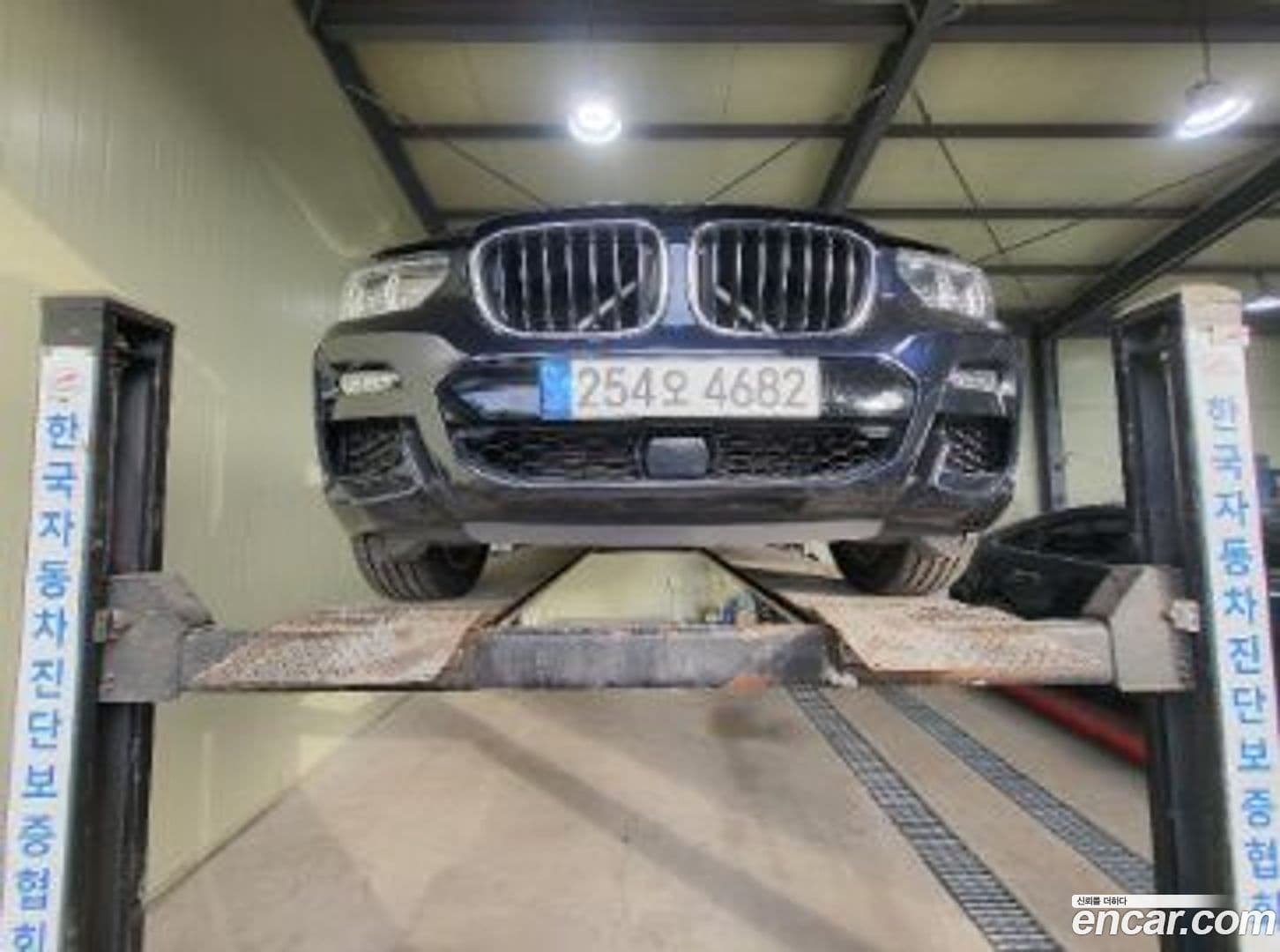 Main__Slider__Photo:X3 BMW 2021.8-0