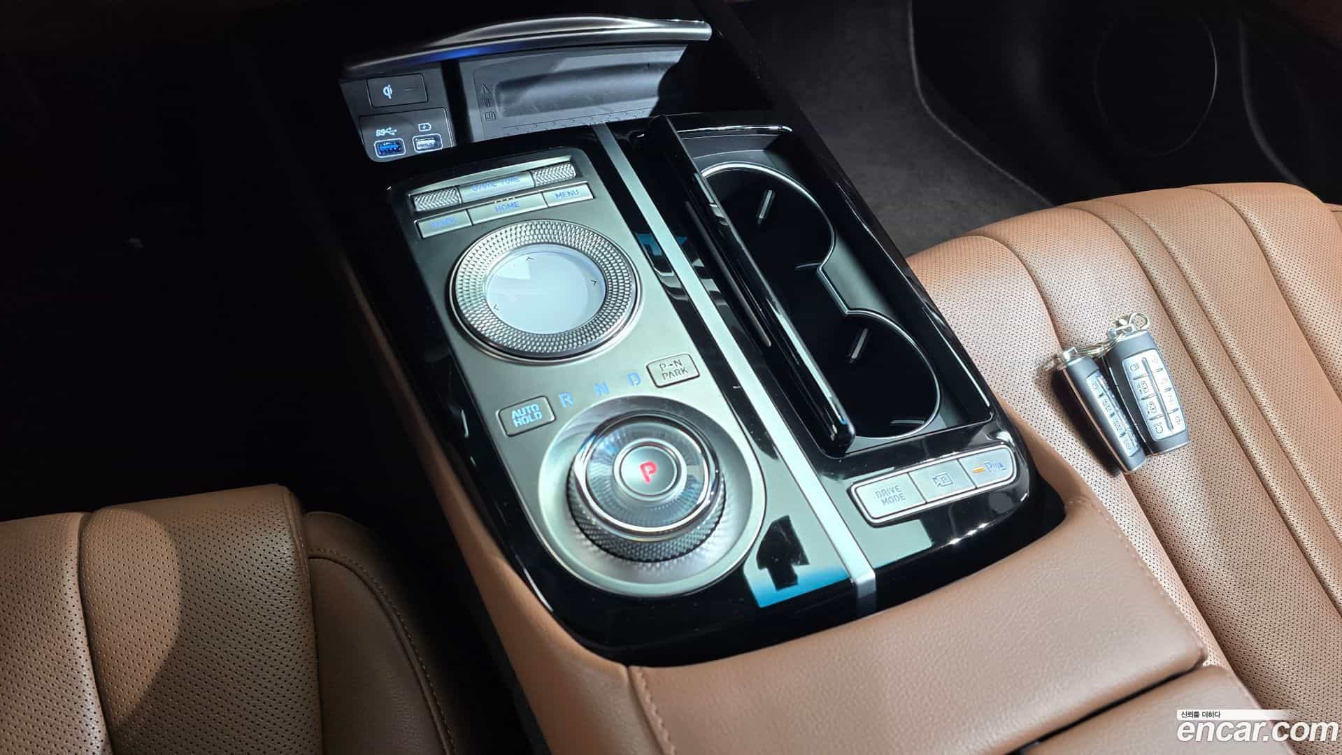 G80 Genesis 2022.4-INNER-009