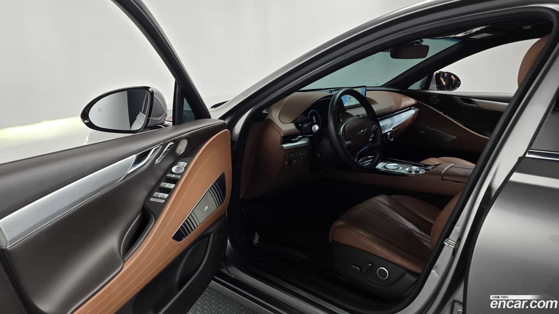 G80 Genesis 2022.4-INNER-010