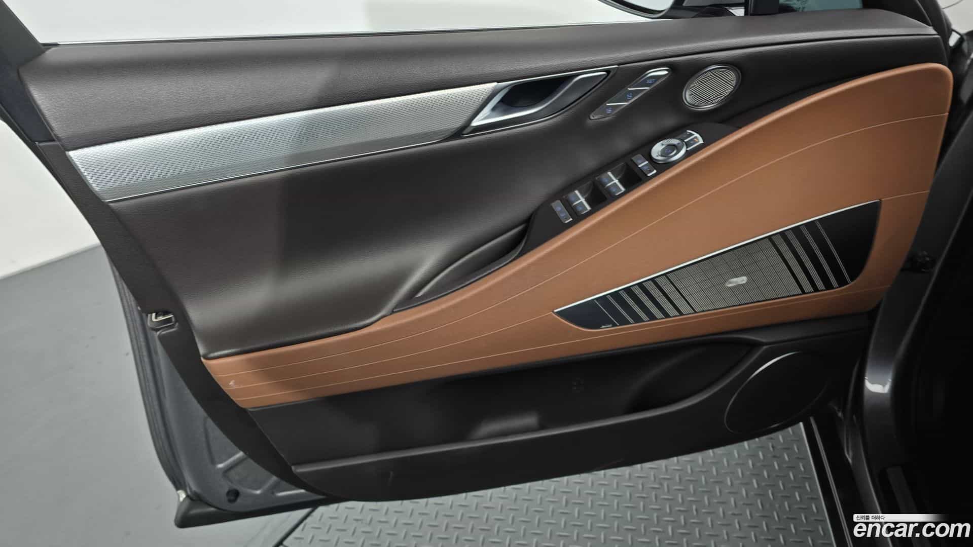G80 Genesis 2022.4-INNER-034