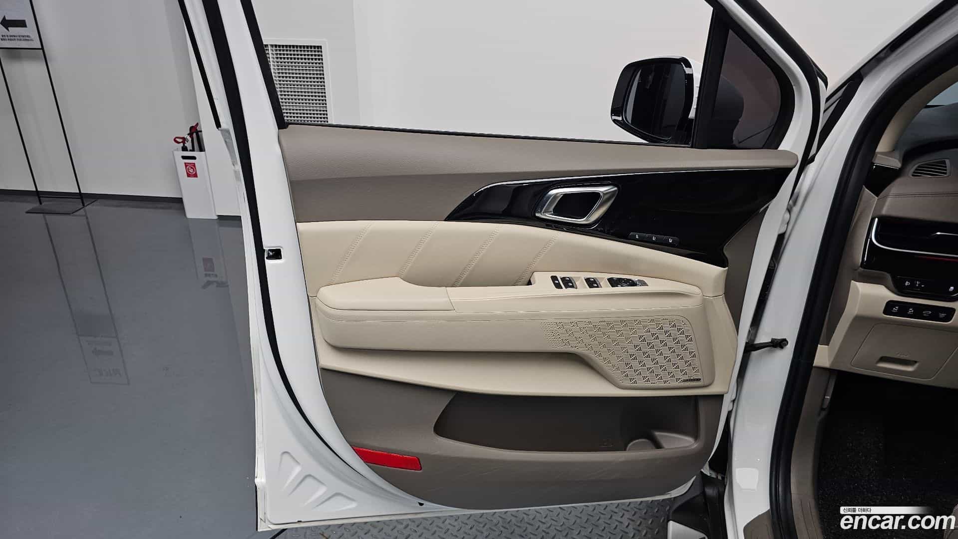 Canival Kia 2024.1-INNER-035