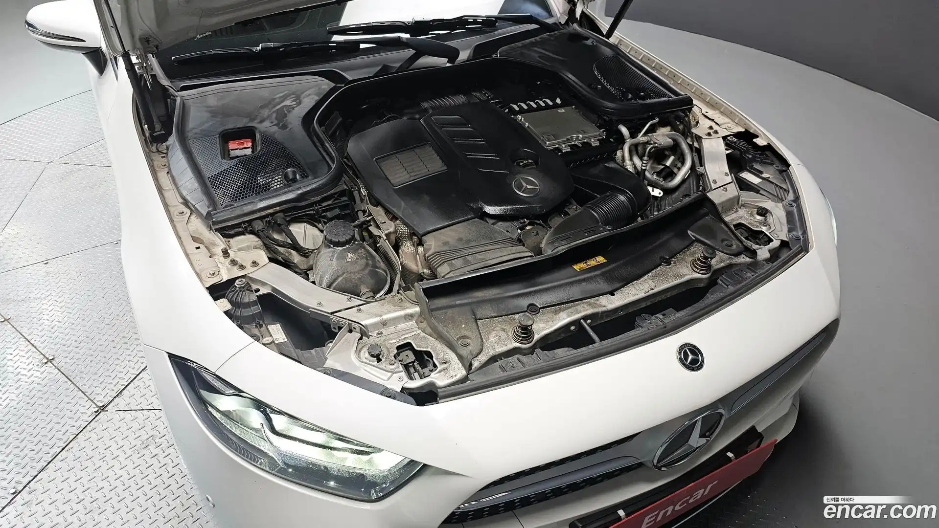 CLS-Class Mercedes-Benz 2019.11-OUTER-006