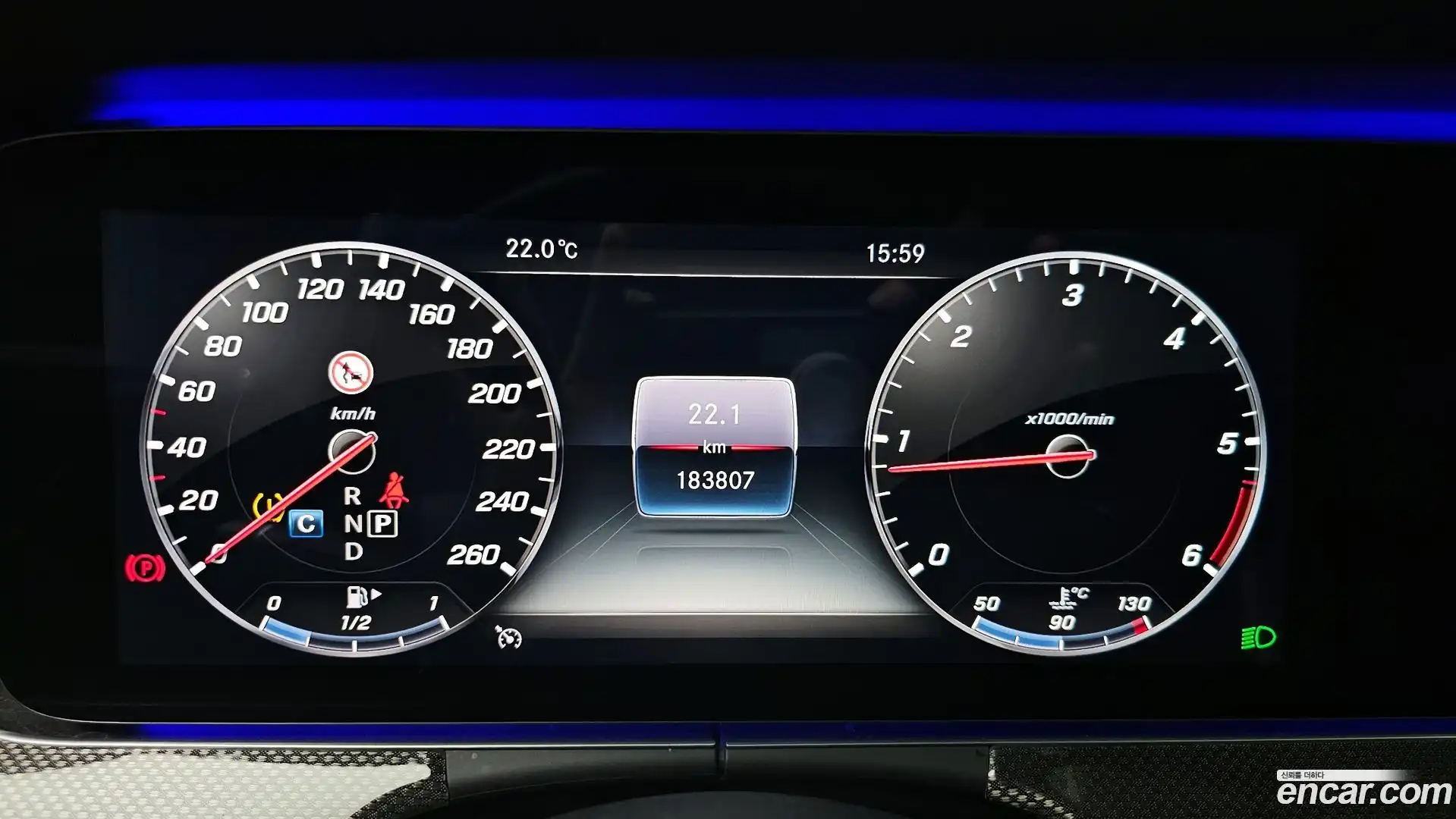 CLS-Class Mercedes-Benz 2019.11-INNER-008