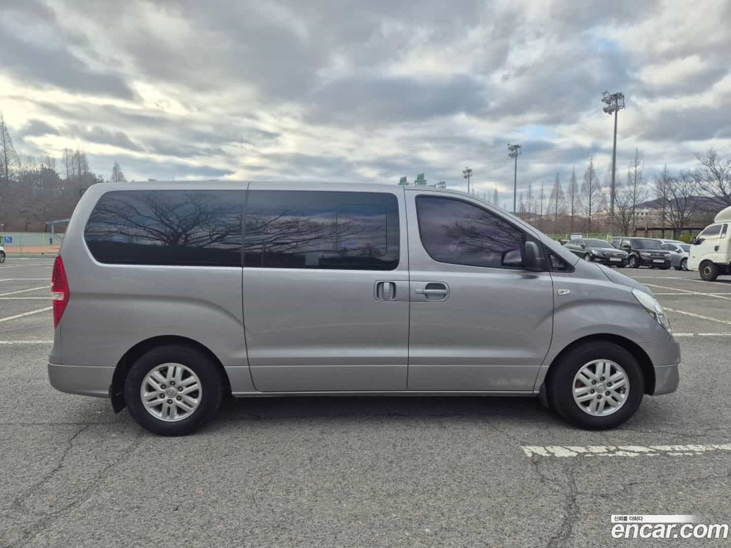 Starex Hyundai 2017.10-OPTION-021
