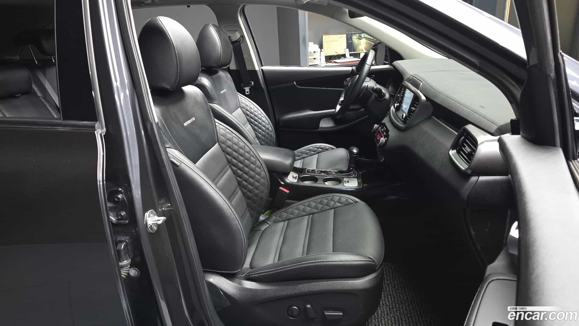 Sorento Kia 2018.5-OPTION-015