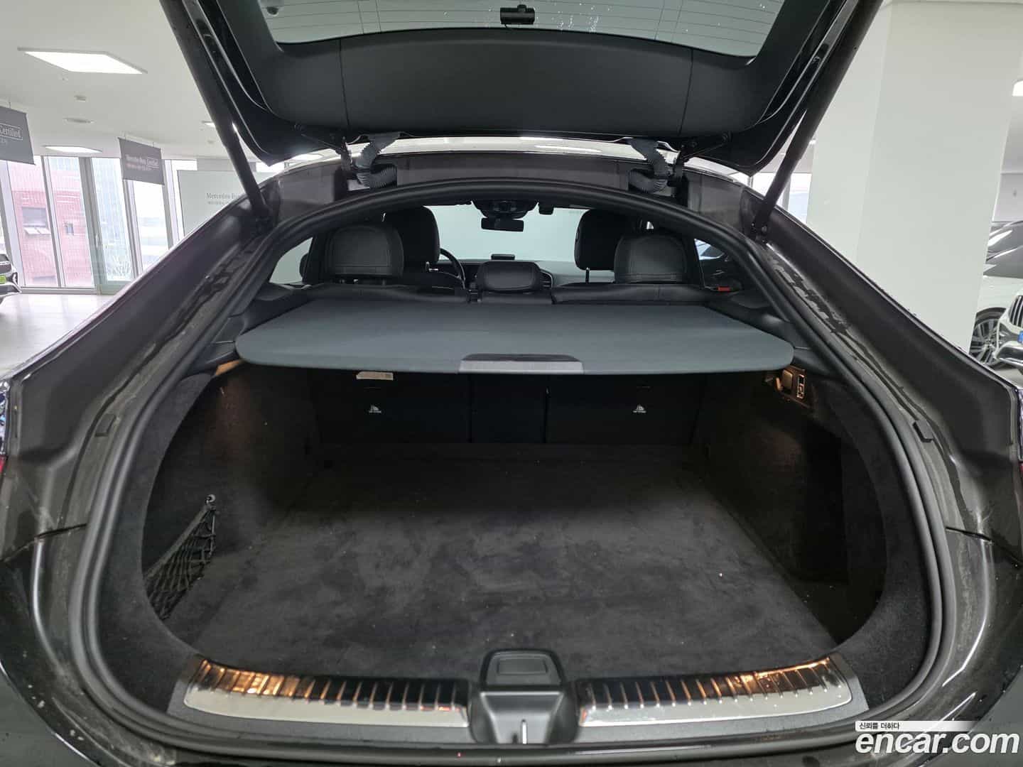 GLE-Class Mercedes-Benz 2021.4-OPTION-015