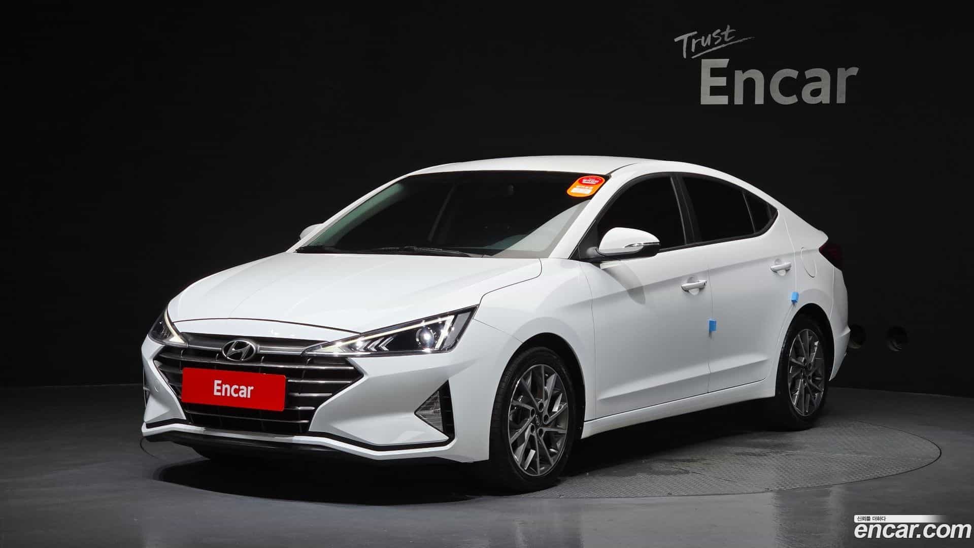 AVANTE Hyundai 2019.8-OUTER-001