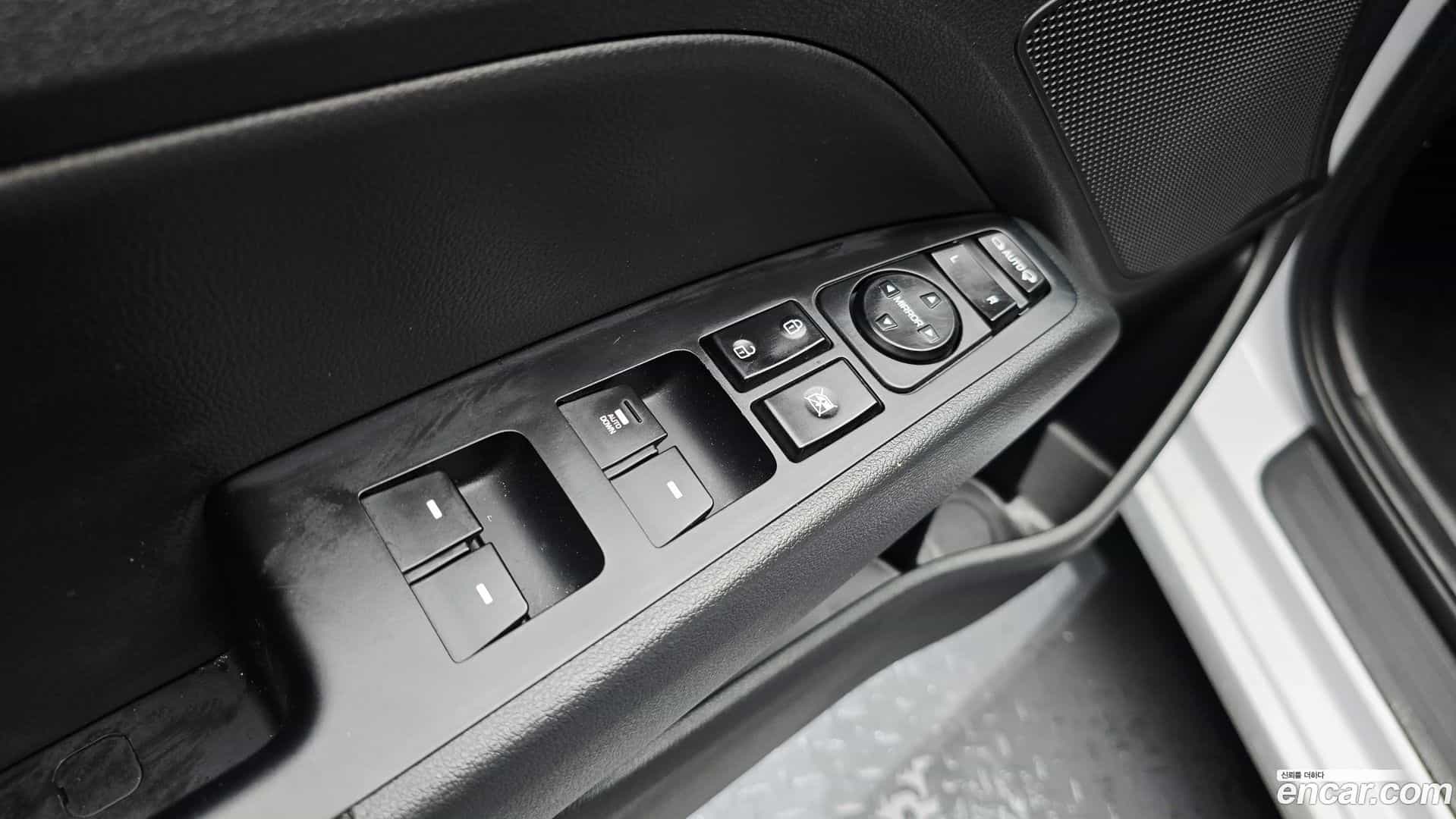 AVANTE Hyundai 2019.8-OPTION-018
