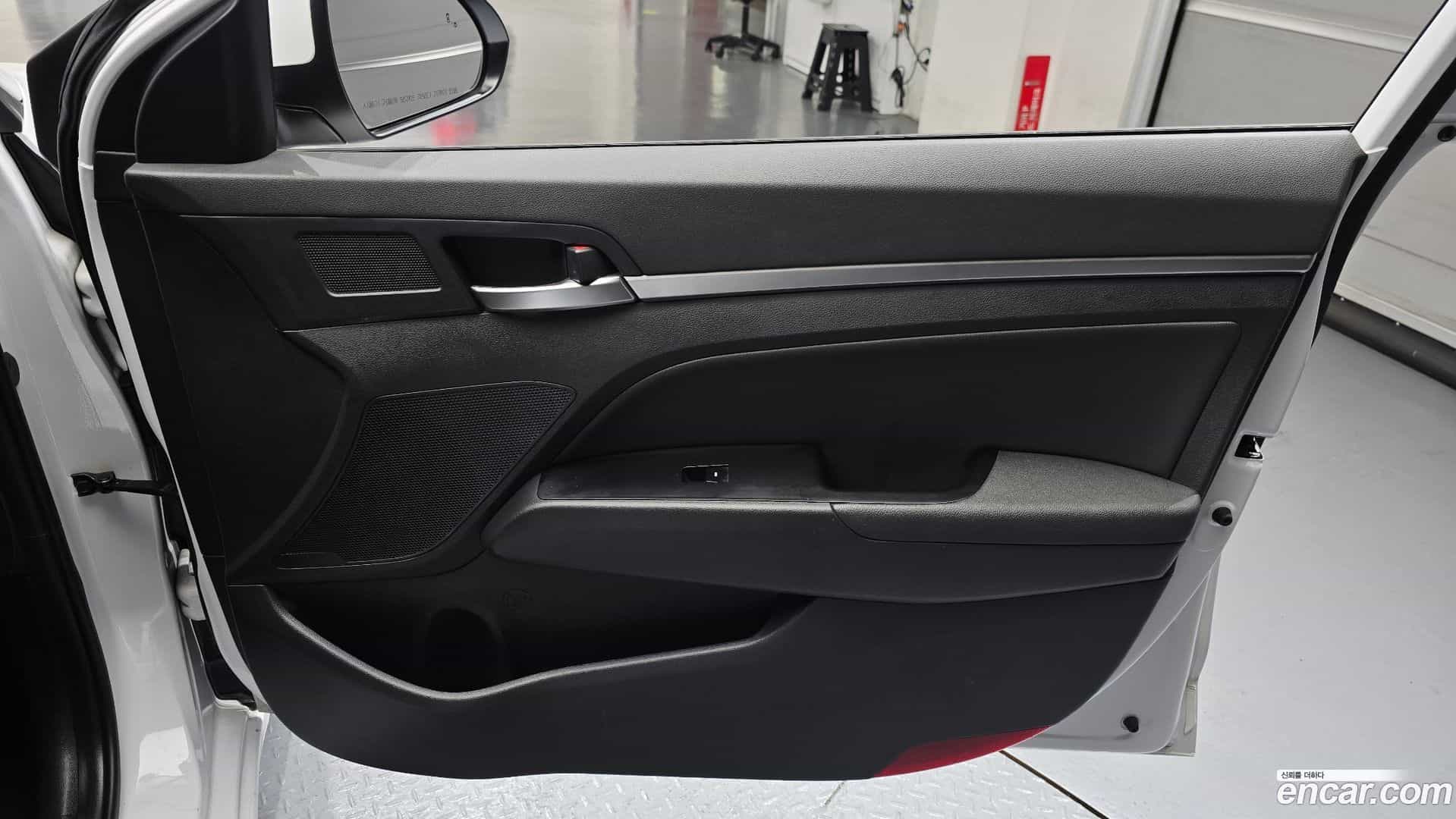 AVANTE Hyundai 2019.8-INNER-035