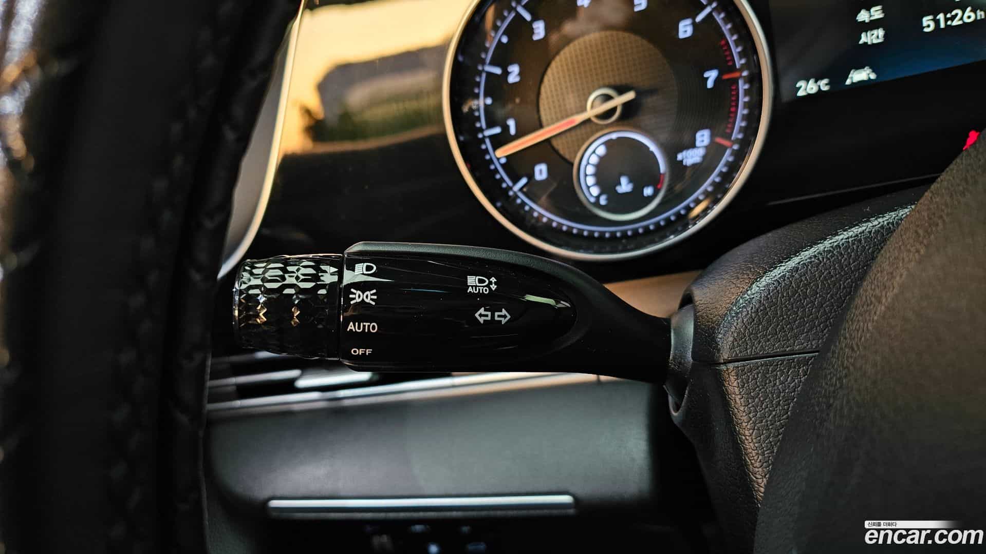 Grandeur Hyundai 2022.3-OPTION-041