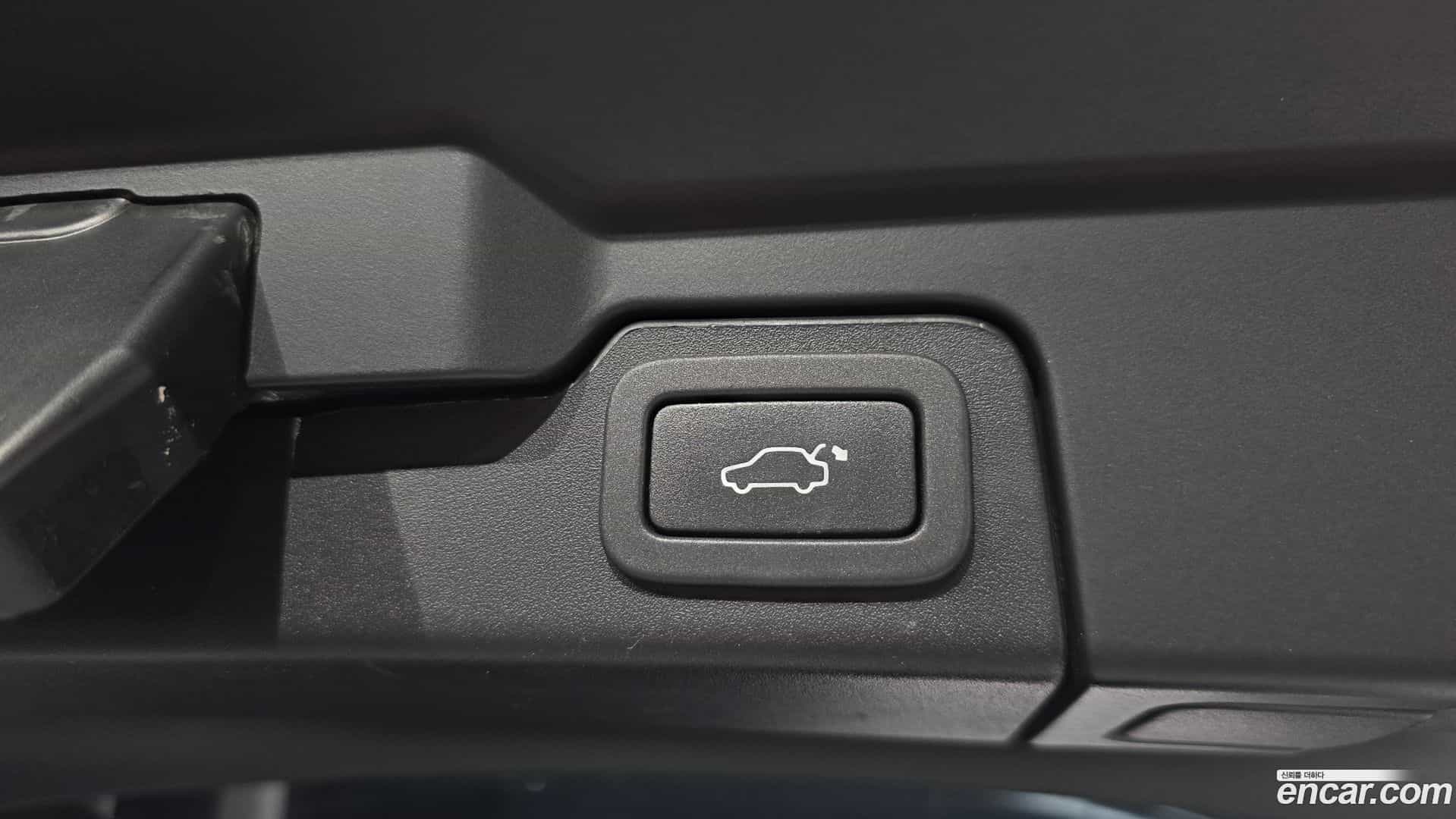 Range Rover Evoque Land Rover 2018.4-OPTION-046