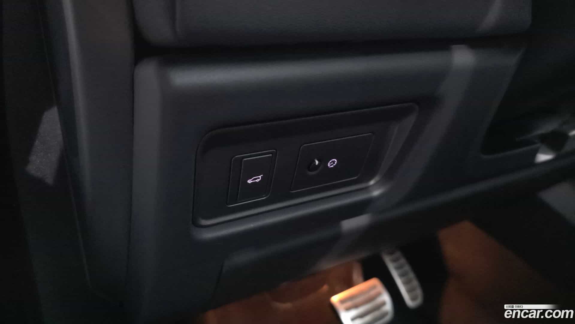 Range Rover Evoque Land Rover 2018.4-OPTION-054