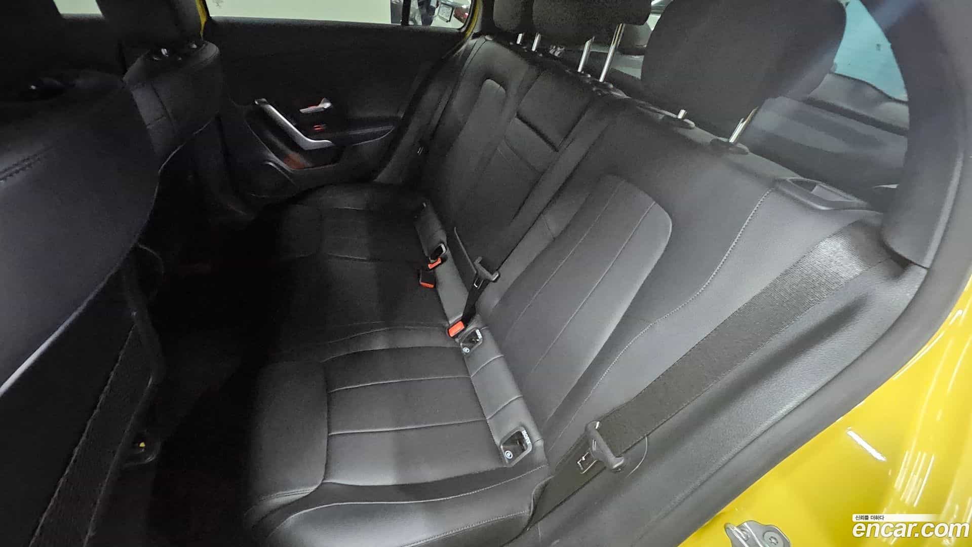 A-Class Mercedes-Benz 2023.4-OPTION-016